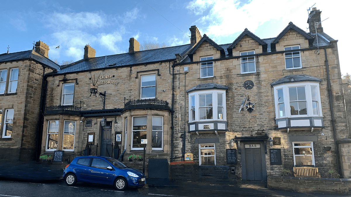 Crown & Crossed Swords Hotel