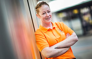 Donna Forbes, Cleaner
