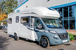 Auto-Trail Imala 736R, 2023 Model, 6 berths, 4x traveling seats , awning not included
