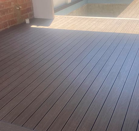 Wallnut Newtechwood Composite Decking