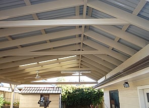 timber pergola steel pergola get hammered builder carpenter narellan vale campbelltown oran park cobbitty