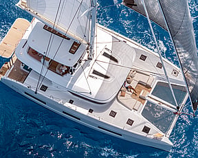 Lagoon 55