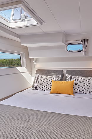 Lagoon 40