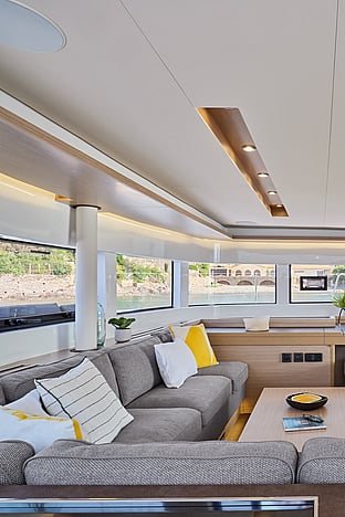 Lagoon 51