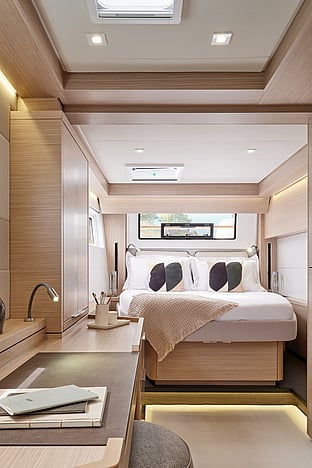 Lagoon 51