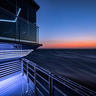 Yacht Bold