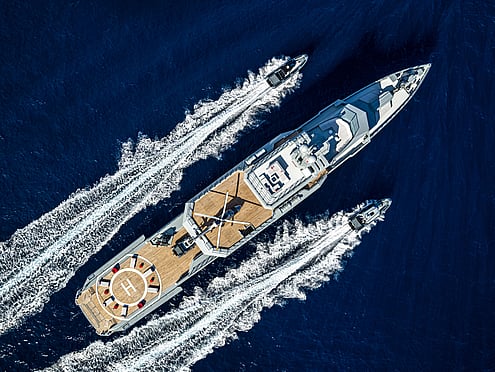 Yacht Bold