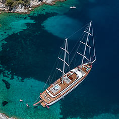 Love Story yacht