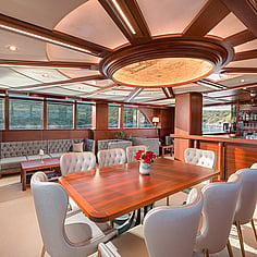 Lady Gita yacht