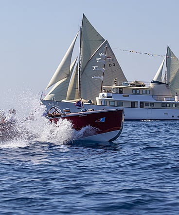 Yacht