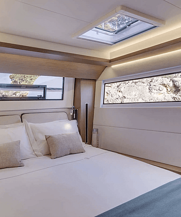 Catamaran 50