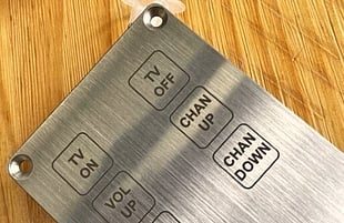 Metal keypad with an anti-ligature mechanical design