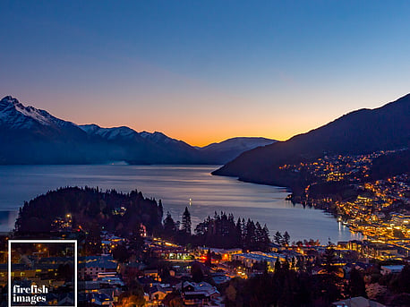Queenstown at Dusk 16"x20"