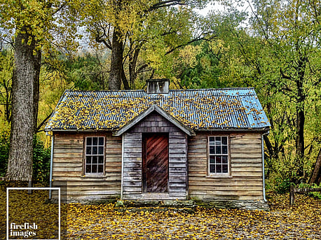 Arrowtown Old Gold Store Autumn 16"x20"