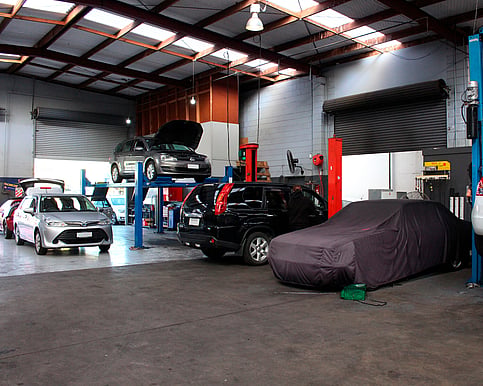 Hamilton fleet vehicle servicing for business cars and vans