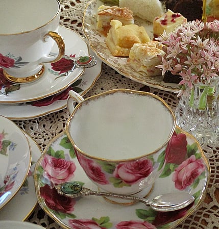 high tea and afternoon tea