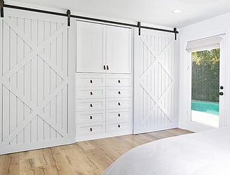 Visual Hardware  - BRAND IDENTITY DESIGN, GRAPHIC + WEBSITE DESIGN