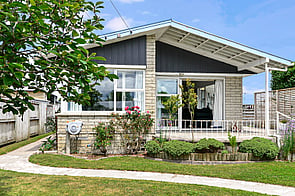 SOLD - 19 Cecil St, St Andrews$735,000
