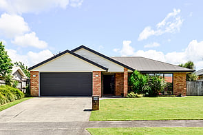 SOLD - 5 Merlot Pl, Rototuna$985,000