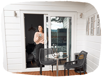 Two Rivers Ohakune: Mangateitei suite.  Wake up to mountain views, river sounds and a breakfast on the deck.