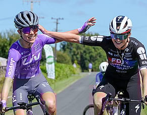 Wollaston sprints her way to emotional New Zealand road race title