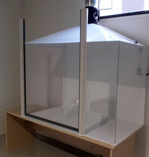 Clear Cabinet with Counterweighted Sash Door