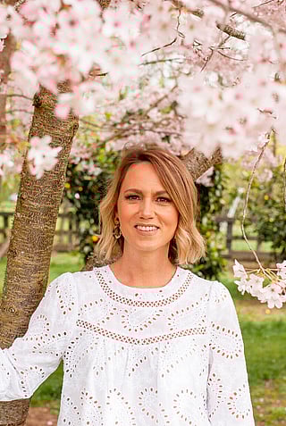 Amanda Livingston - Marketer, Copywriter & Community Volunteer