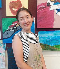 Jennifer Park - MA in Oriental PaintingArt Tutor