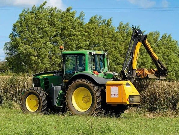 Hedge Mulching Hamilton | Triggers & Trees