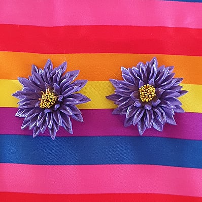 Retro Rummage have a large range of vintage, boho and retro earrings