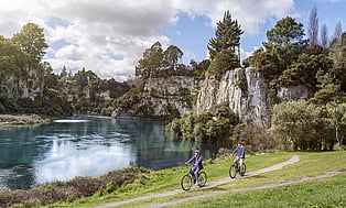 Huka Falls