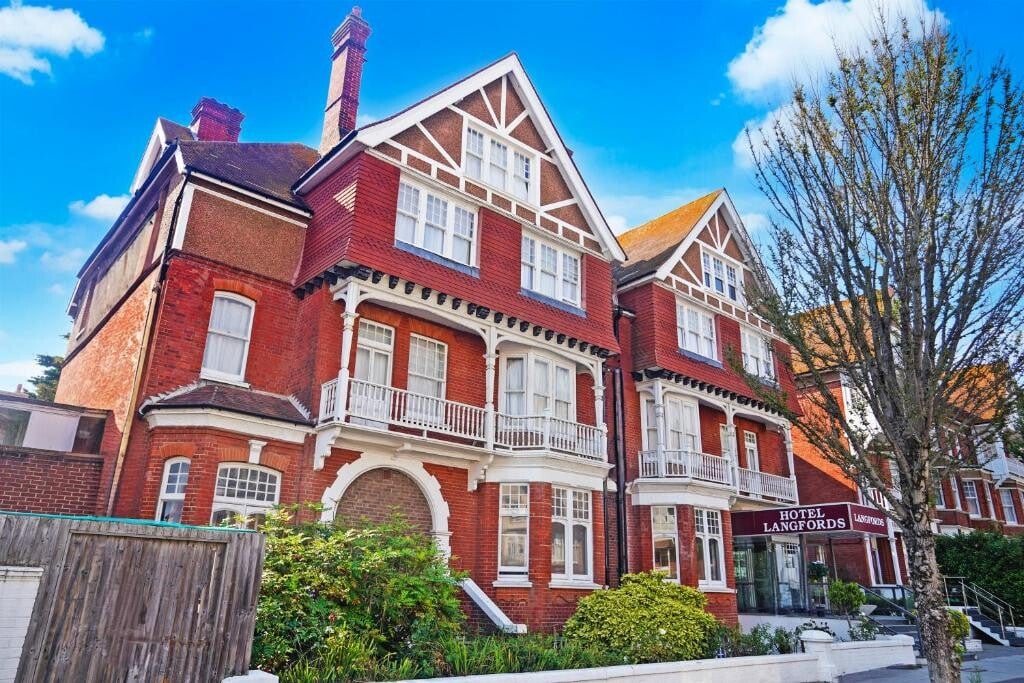 Hotel Langfords Brighton exterior