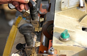 key cutting