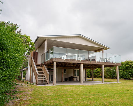 Image of Riverview Road, renovated home by Whitechurch Construction, Waikato residential builders.