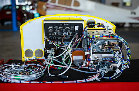 Light aircraft avionics 