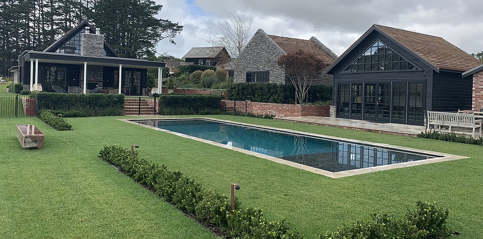 THE FARM 2019 - .