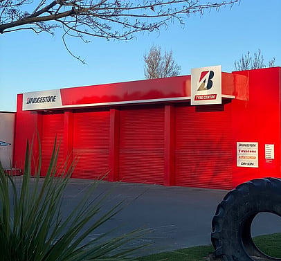 Exterior Signage Produced & Installed for Bridgestone by Universal Sign Co. Chch Signwriters