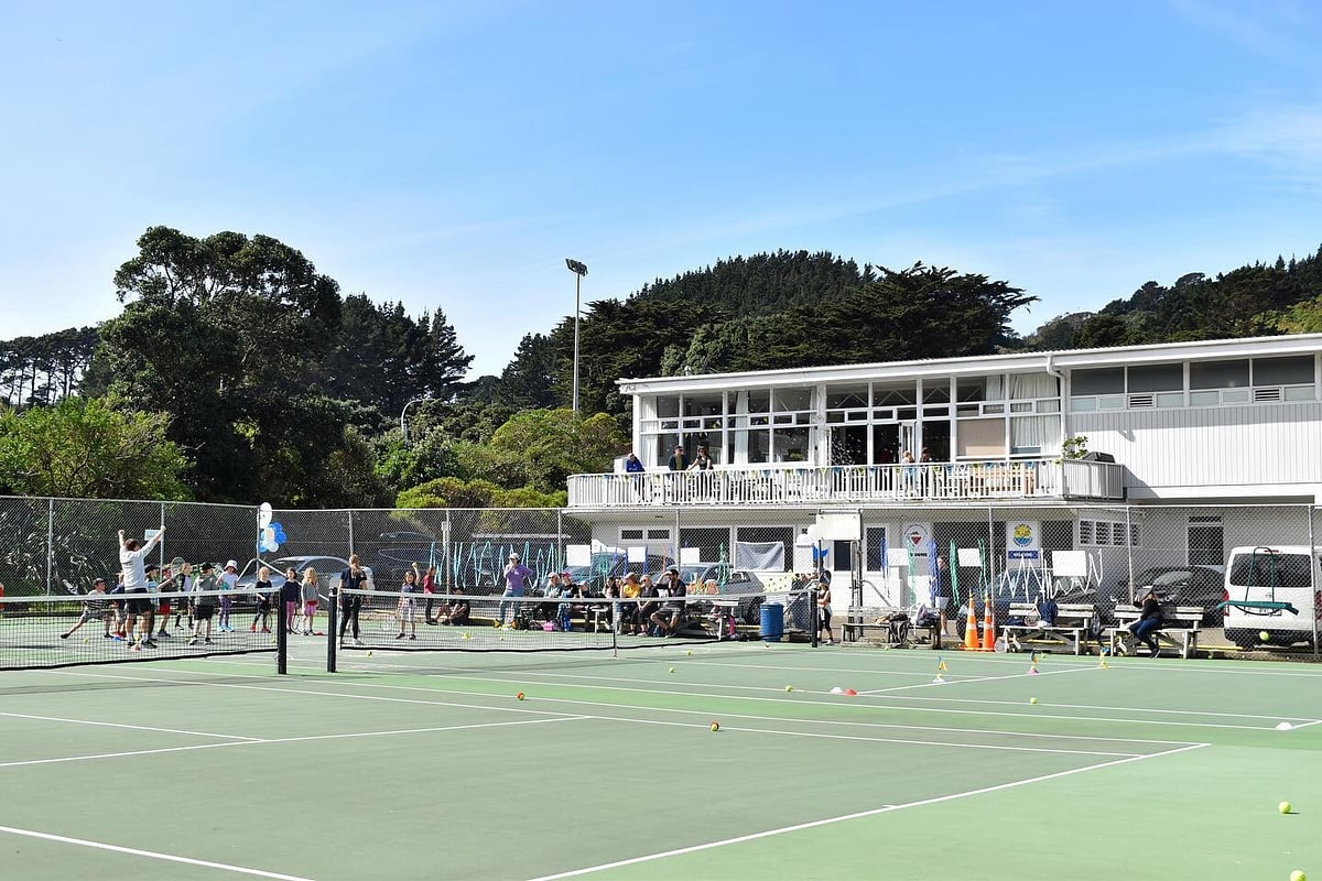 Island Bay Tennis & Squash Club