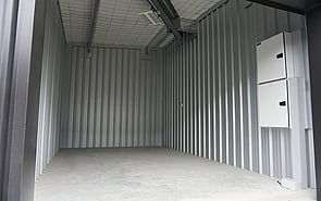 Unit 19.2 - 18 m&sup2; - 5.48m x 3.31m - $345 per monthIdeal for a small-medium sized flat