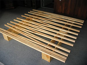 Sliding bed