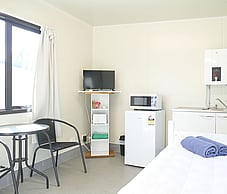 Kitchen cabins 7 & 9 (3)