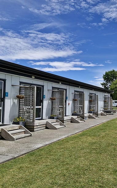 Tourist cabins