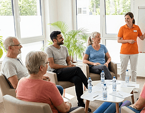 Community Programs and Peer Support for People with Type 2 Diabetes