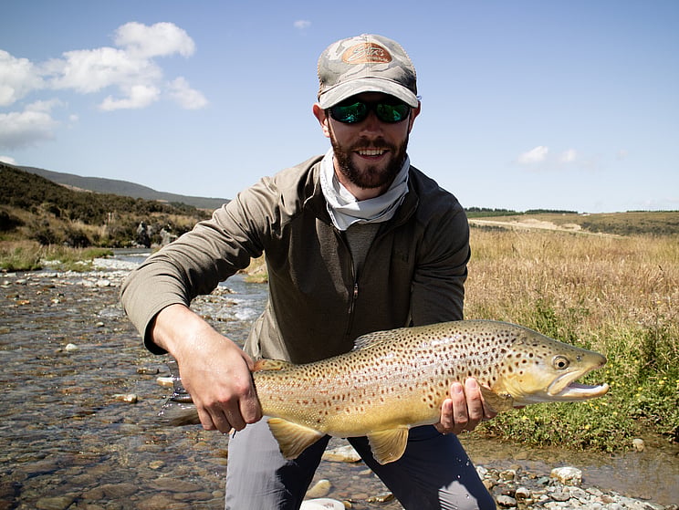 gin clear, fly fishing, NZ, New Zealand flyfishing, wild trout, brown trout, trophy trout. Todd Adolph NZ tourism, travel fluefiske flugfiske back country explore Queenstown, Otago, Southland Fiordland Wanaka