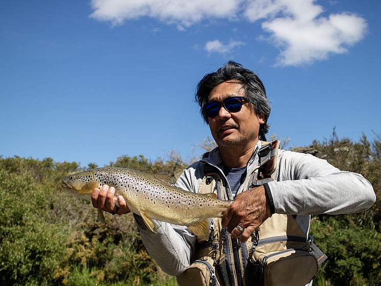 gin clear, fly fishing, NZ, New Zealand flyfishing, wild trout, brown trout, trophy trout. Todd Adolph NZ tourism, travel fluefiske flugfiske back country explore Queenstown, Otago, Southland Fiordland Wanaka