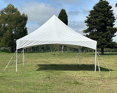 spring top fete marquee
