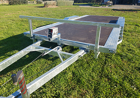 custom 3.5t trailer