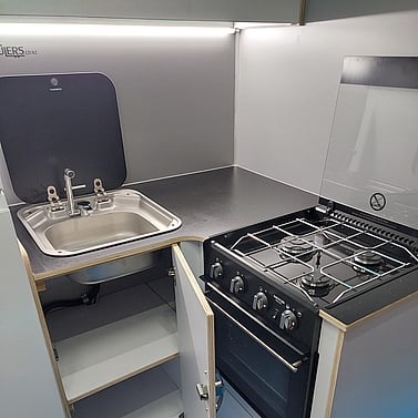 sxs caravans