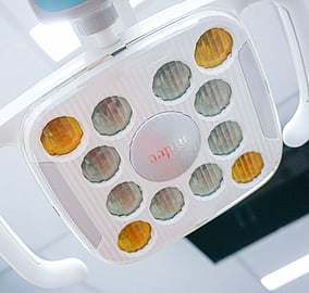 Dentist light