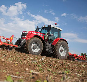 Massey Ferguson 7600S